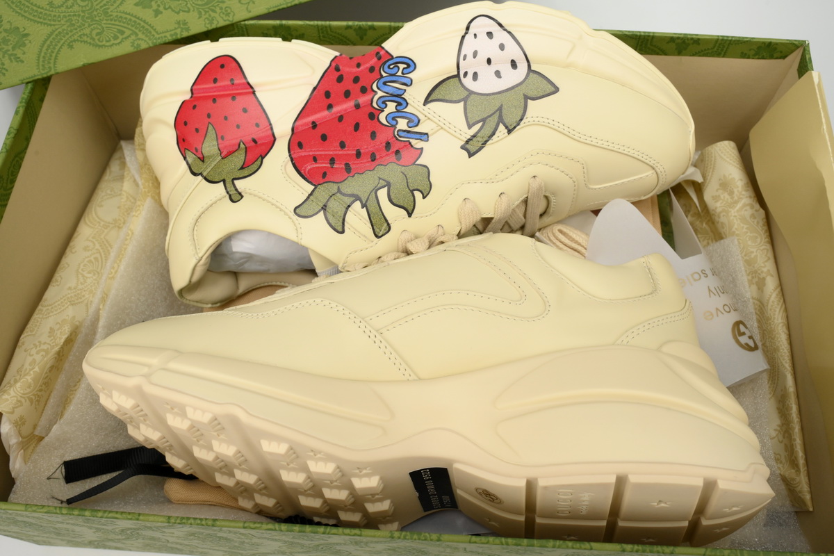 Gucci Rhyton Starwberry