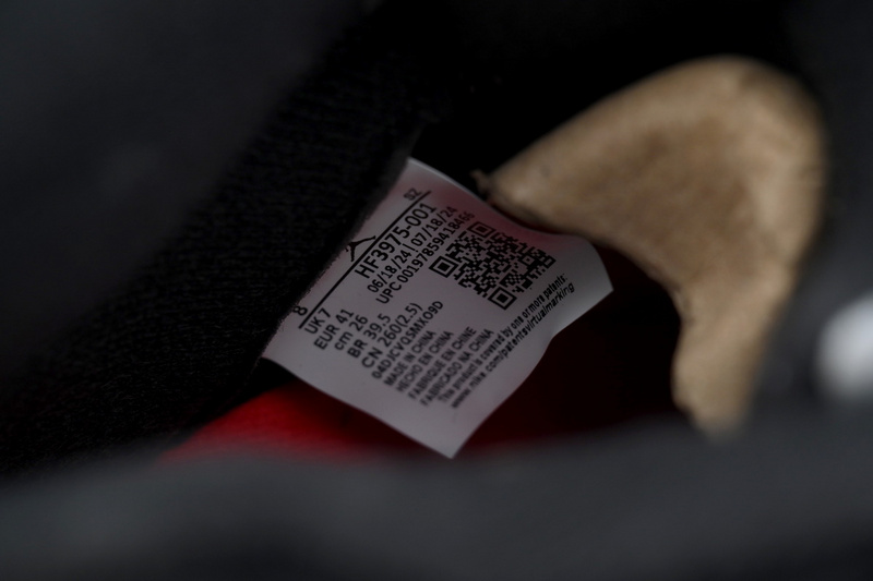 Air Jordan 5 Retro OG Black Metallic Reimagined HF3975-001