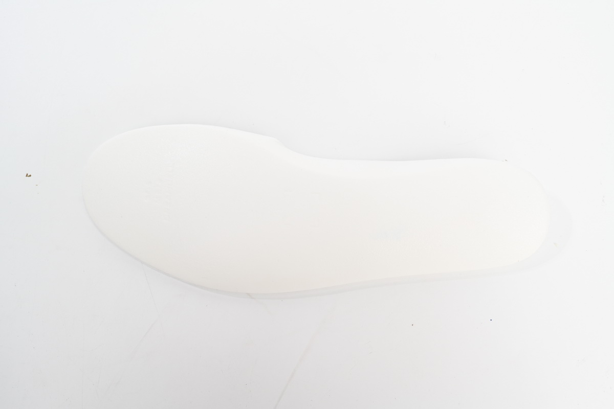 Air Jordan 9 “Fire Red” CT8019-162