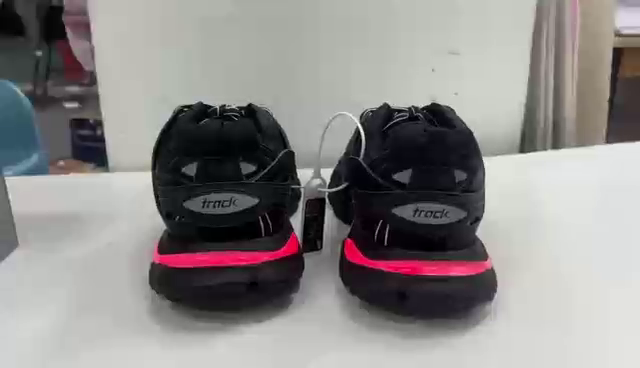 Balenciaga Track Black 555032 W1GB7 1000 (LED)