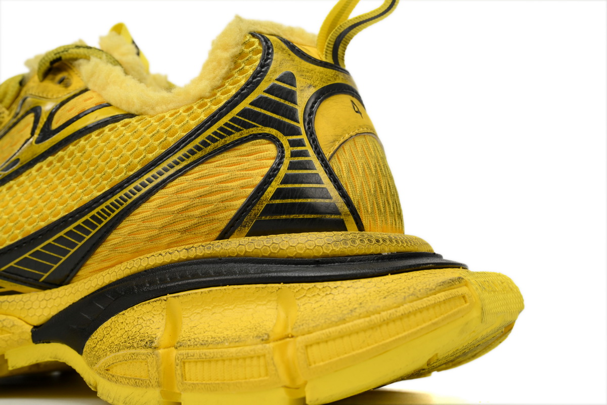 Balenciaga Yellow Ice Velvet 766034 WSXR2 7010