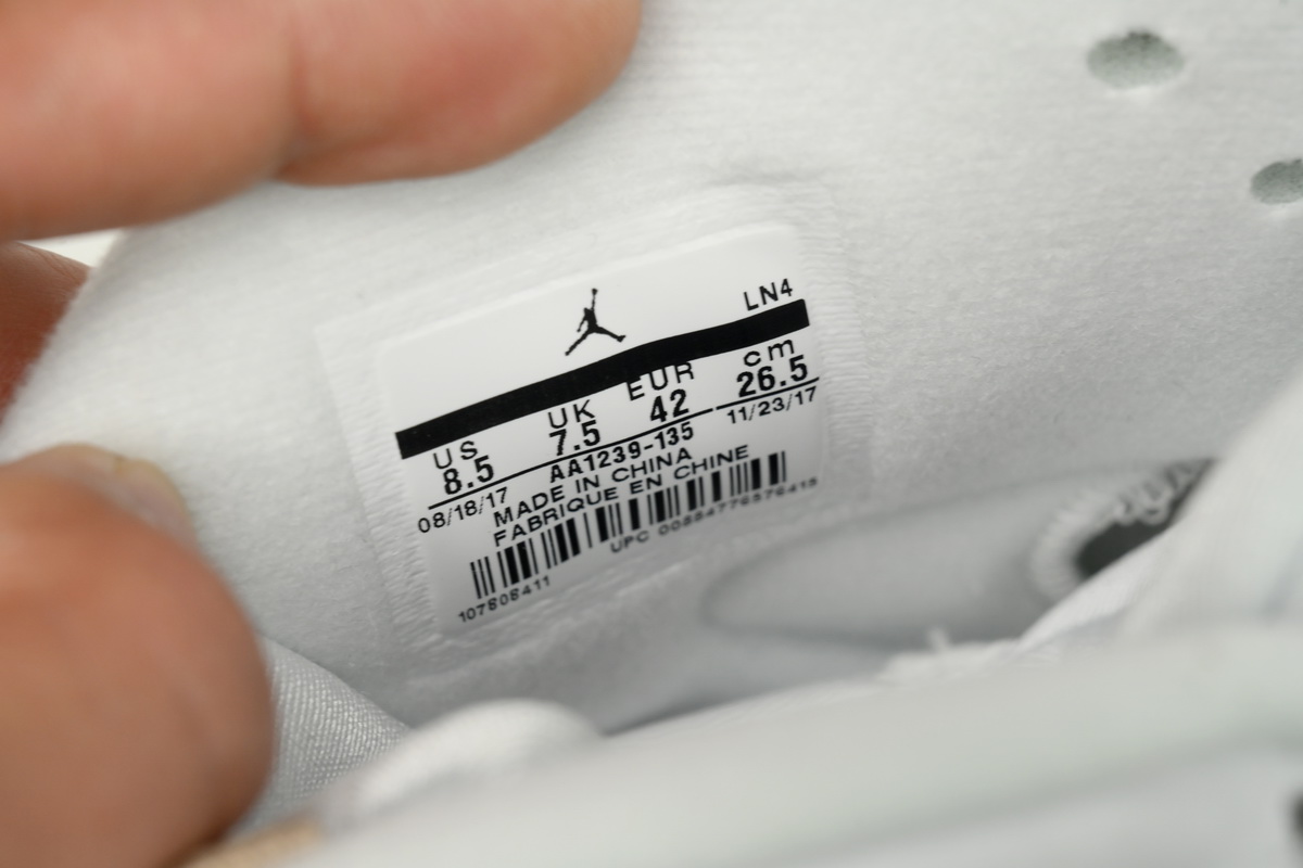 Air Jordan 8 Retro OVO White AA1239-135