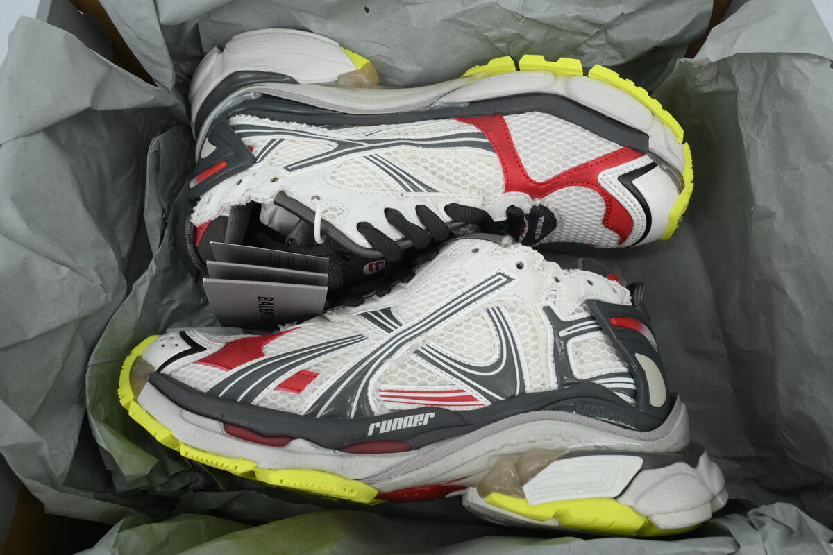 Balenciaga Runner Sneaker White Gray Black 772767 W3RNY 0509