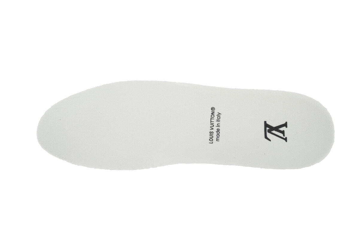 Louis Vuitton Skate Horse Hair Apricot Diamond