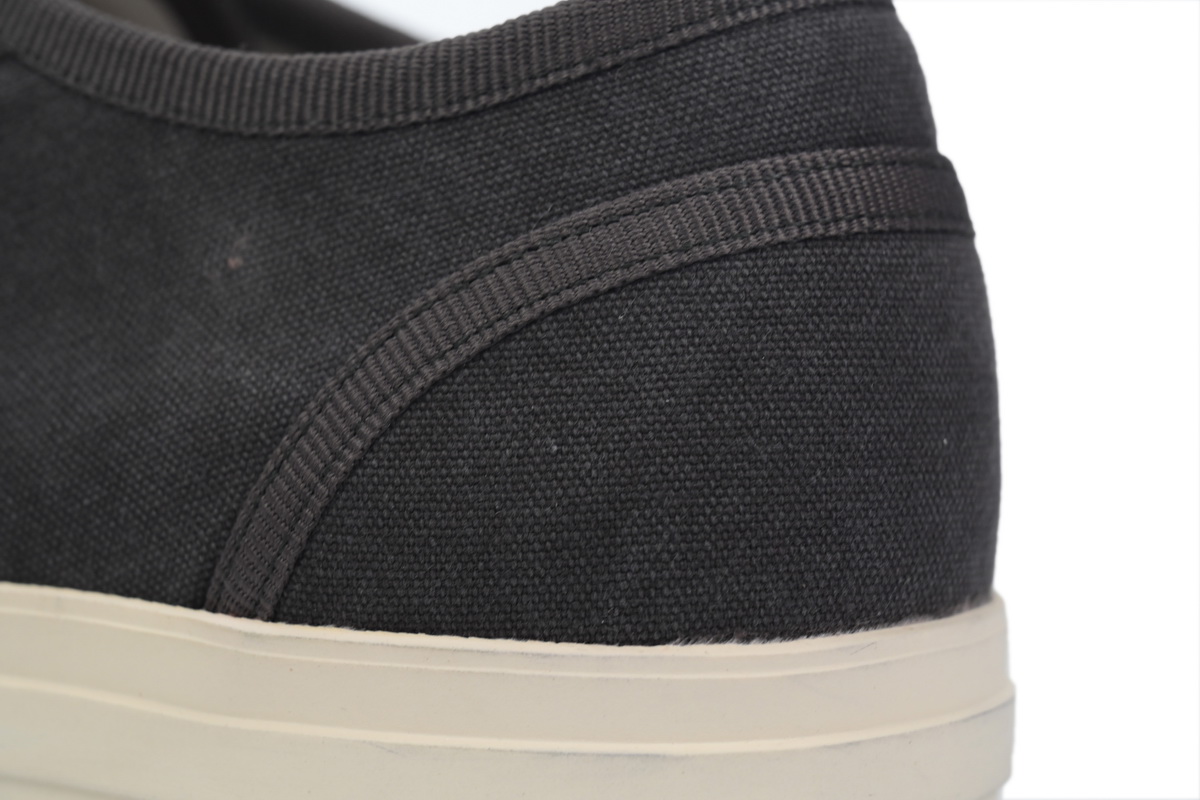 Gucci canvas shoes shell Black