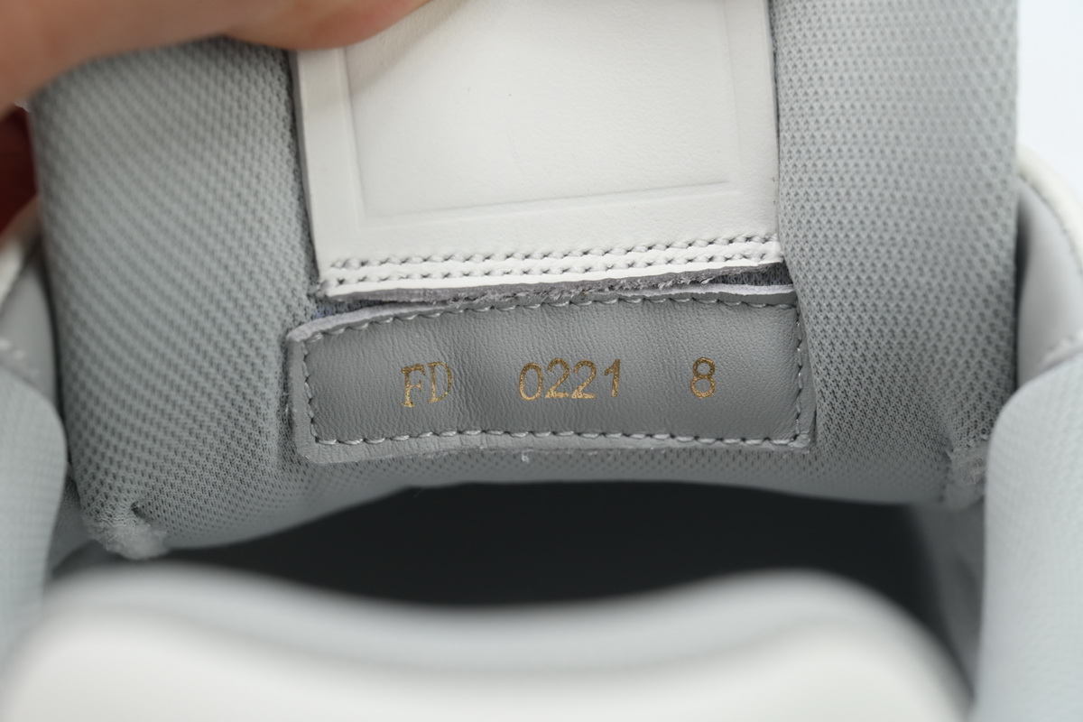 Louis Vuitton Trainer White