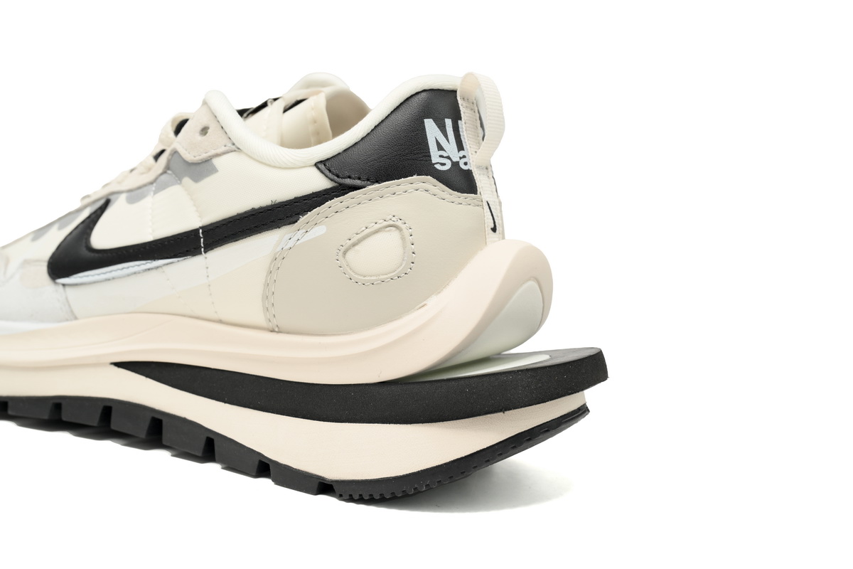 Sacai x Nike VaporWaffle Sesame and Beige Black DD1875-101