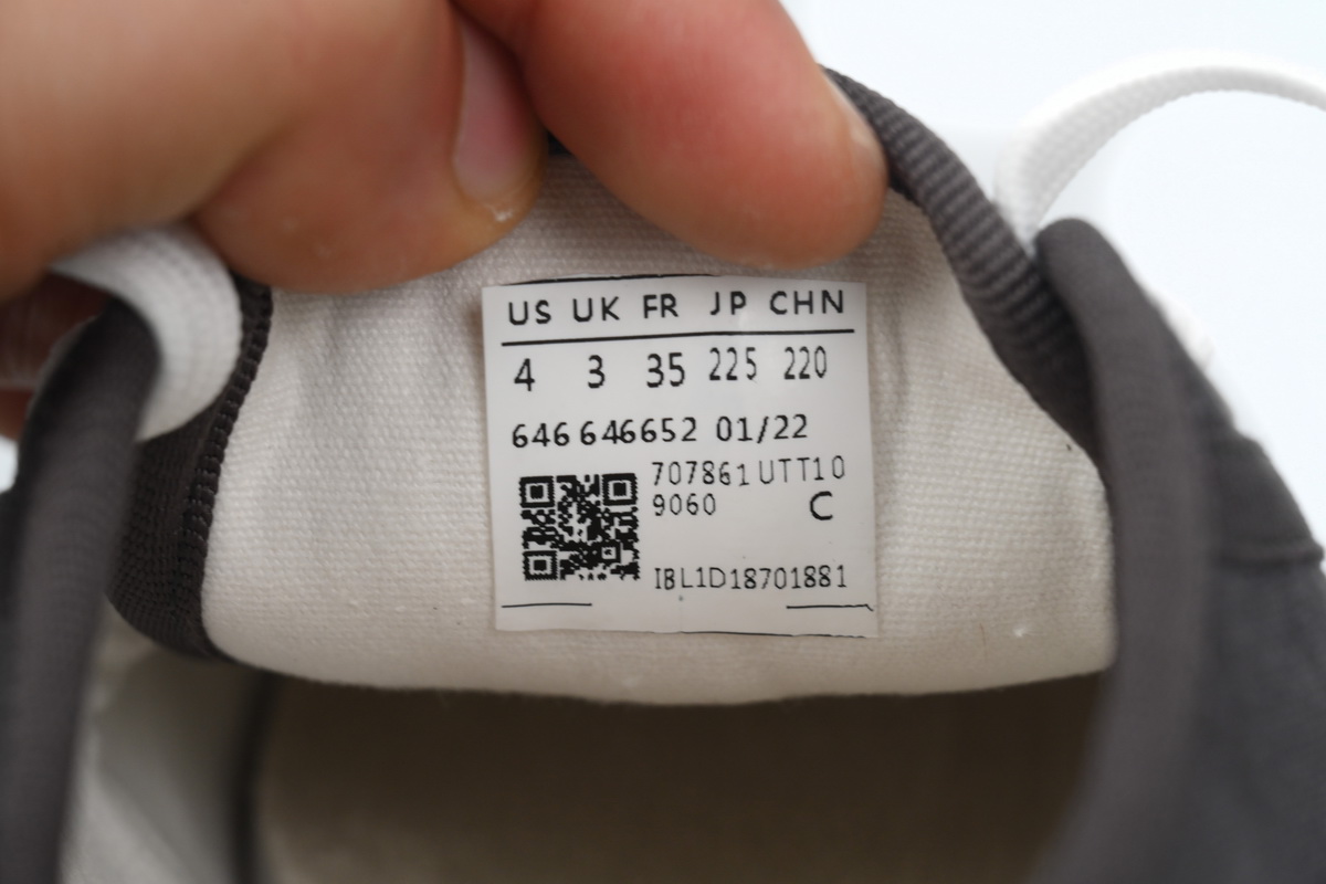 Gucci canvas shoes shell Black