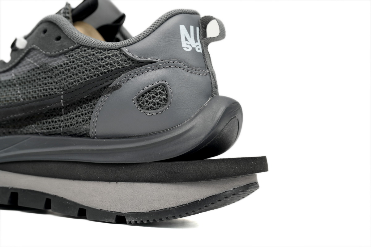 Sacai x Nike VaporWaffle Sesame Black And White Grid CV1363-105