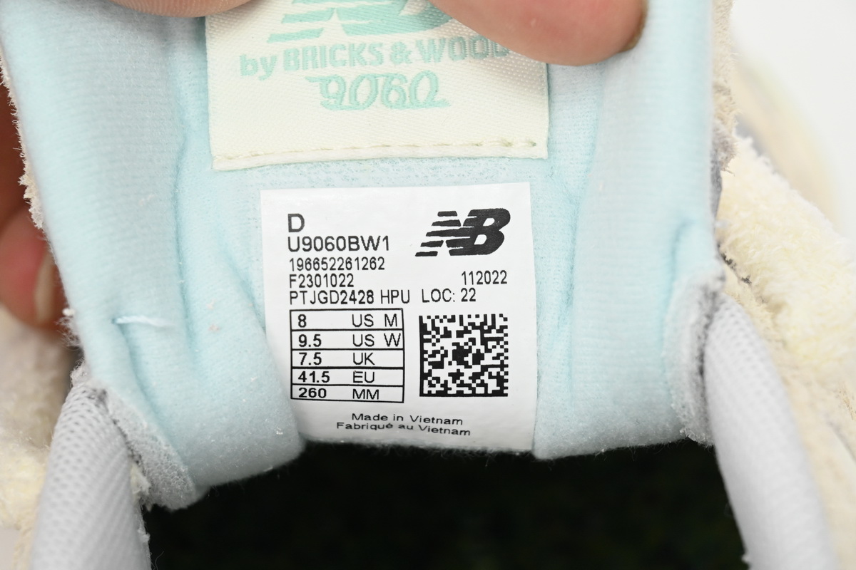 New Balance 9060 Beige Green U9060BW1