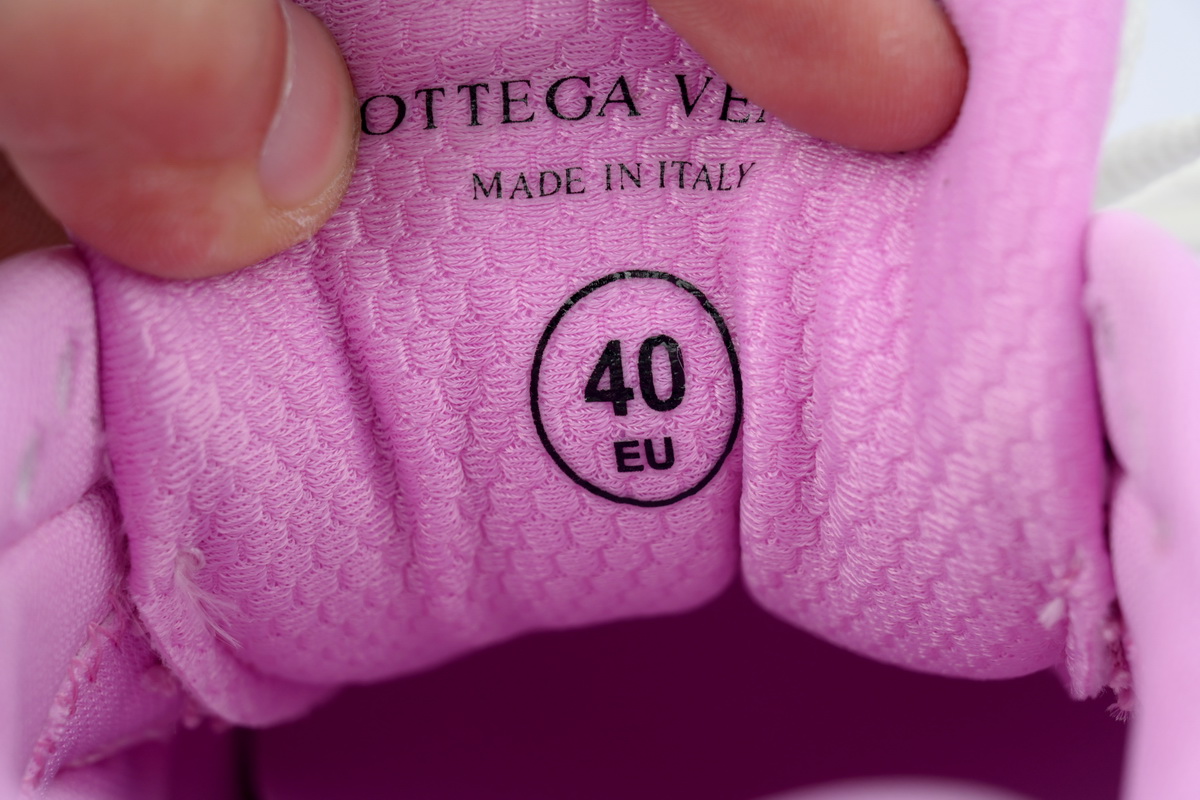 Bottega Veneta Orbit Sneaker pink