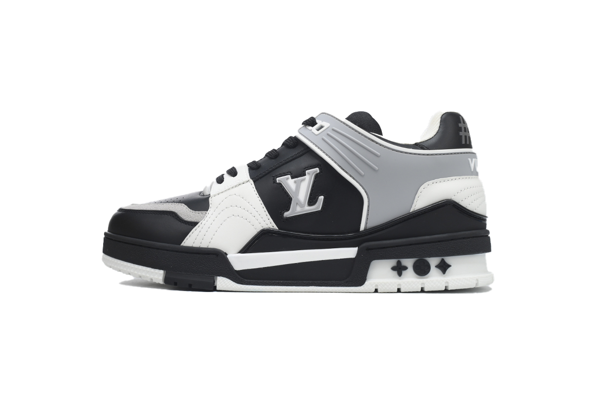 LOUIS VUITTON Trainer Black and gray