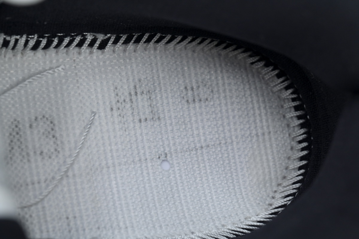 Air Jordan Courtside 23 'White Black' AR1000-100