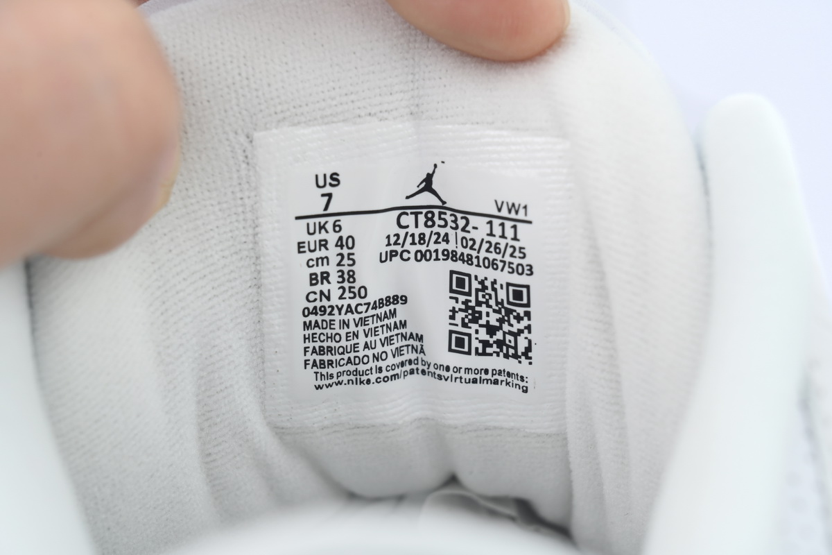 Air Jordan 3 Retro 'Pure Money' 2025 CT8532-111