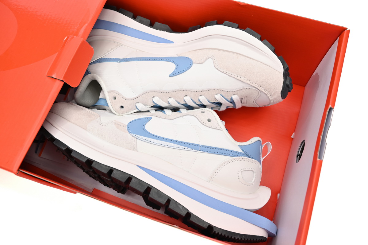 Sacai x Nike VaporWaffle Sesame and Beige Haze Blue DD1875-112
