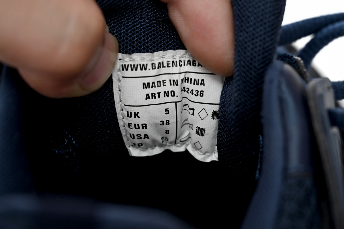 Balenciaga Track Sapphire blue 542023 W2LA1 4107 (LED)