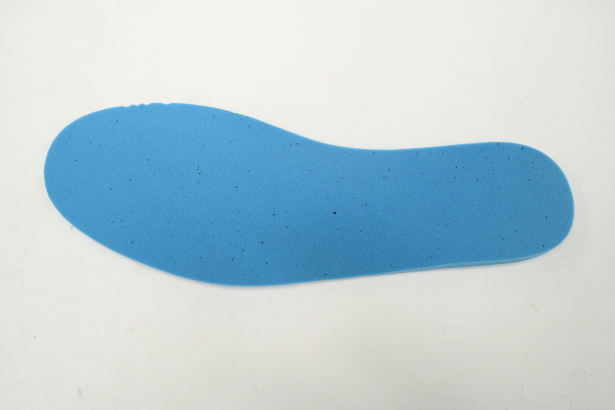 Air Jordan 12 Retro ‘UNC’ 308243-142