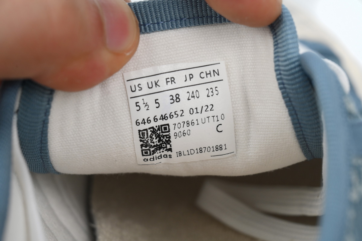 Gucci canvas shoes shell Blue