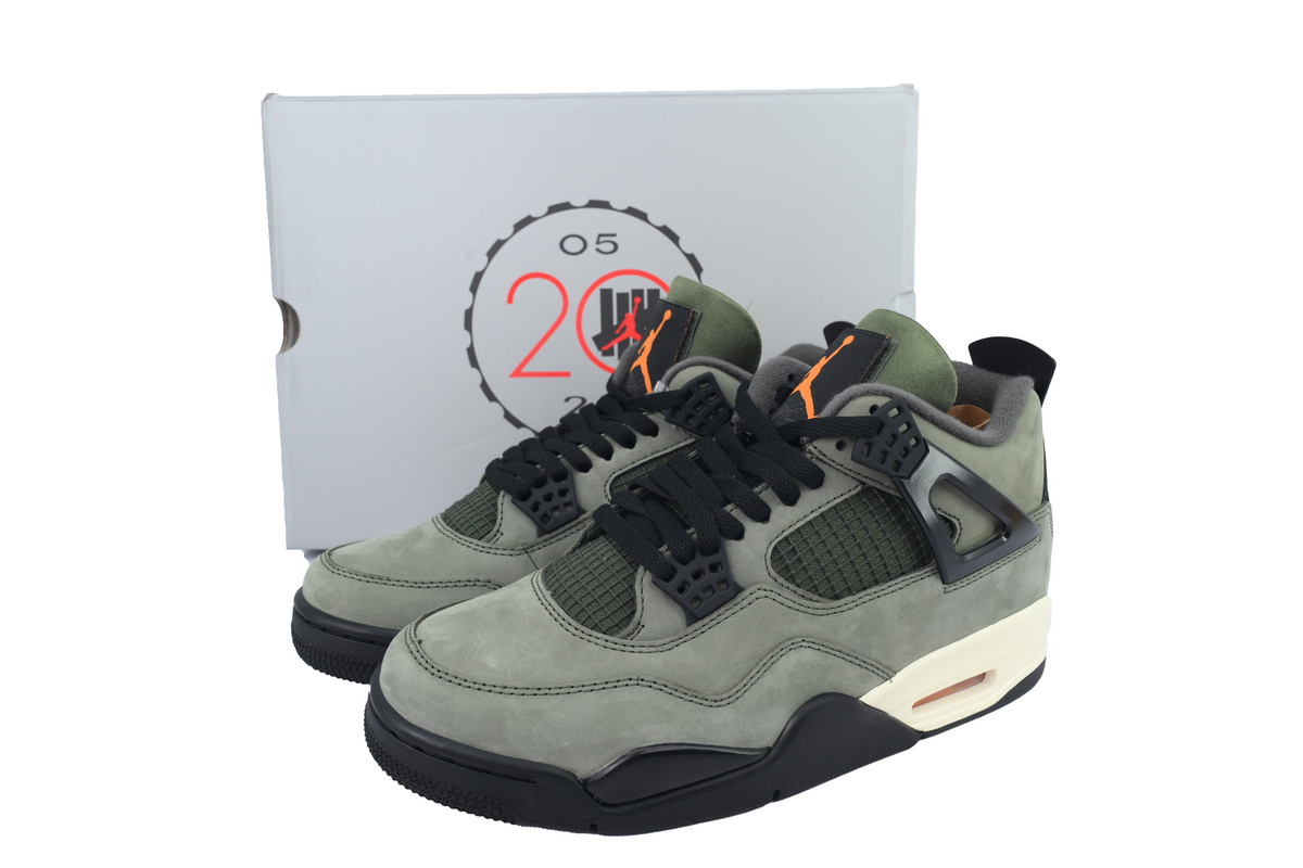 Undefeated x Air Jordan 4 Retro Green Black IB1519-200