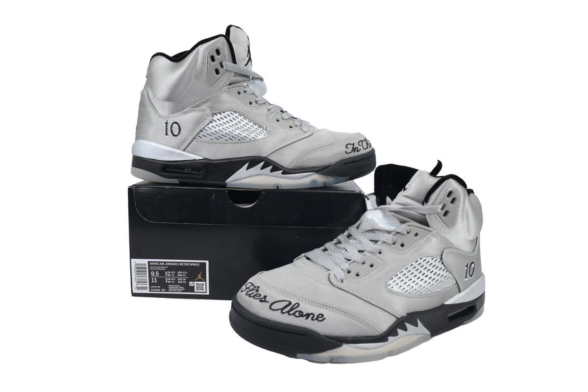Wmns Air Jordan 5 Retro 'Wings' IO2038-001