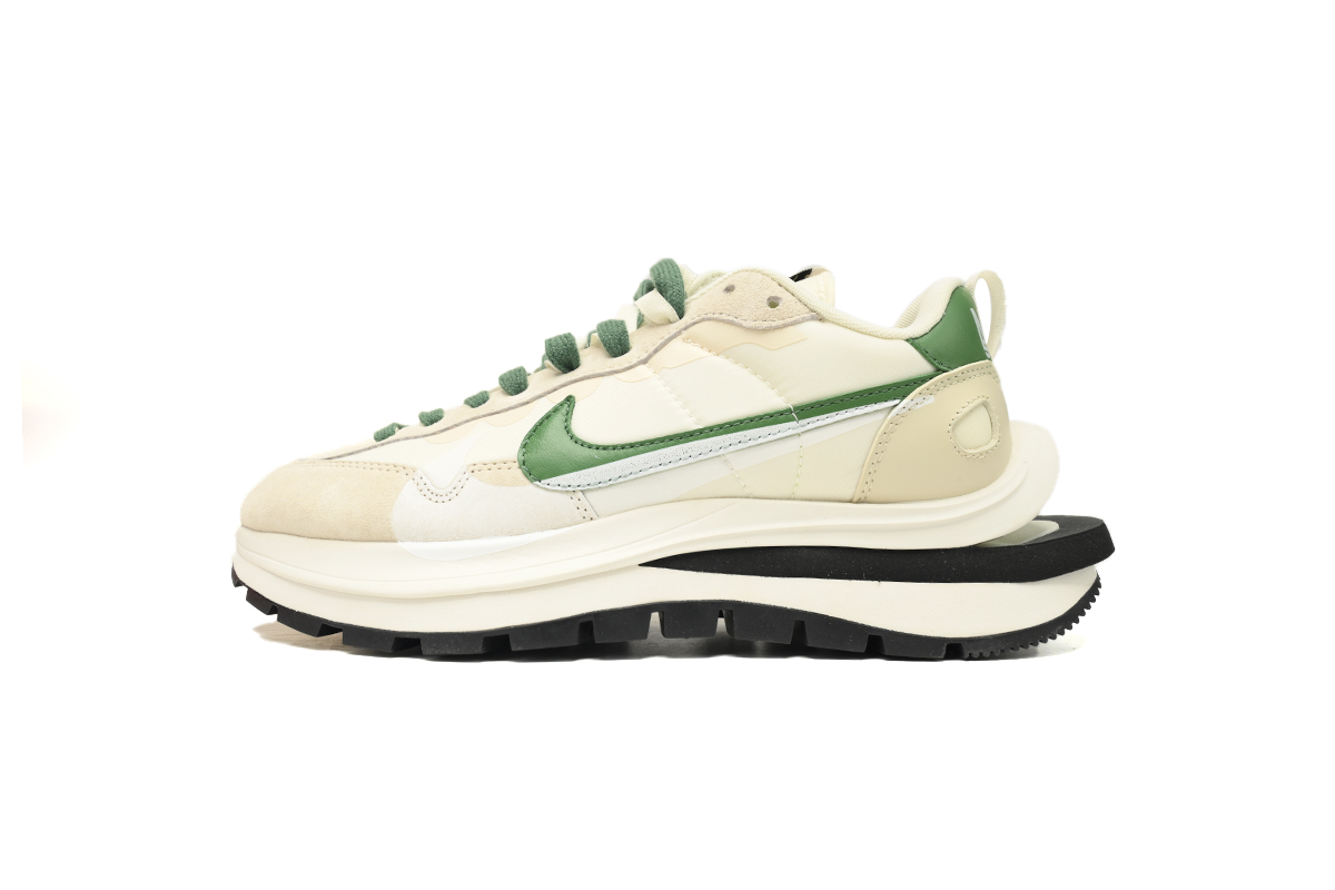 Sacai x Nike VaporWaffle Sesame and Beige Green DD1875-102