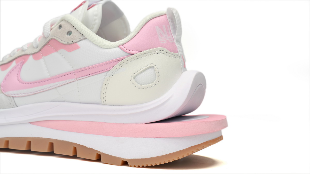 Sacai x VaporWaffle “Tour Yellow ” DD1875-116