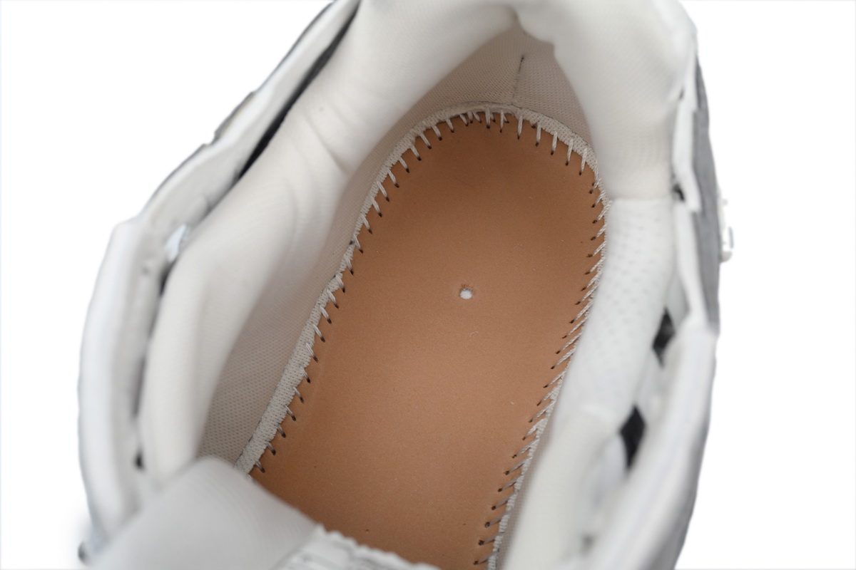 Balenciaga Runner White Black Gray 677402 W3RB2 9012