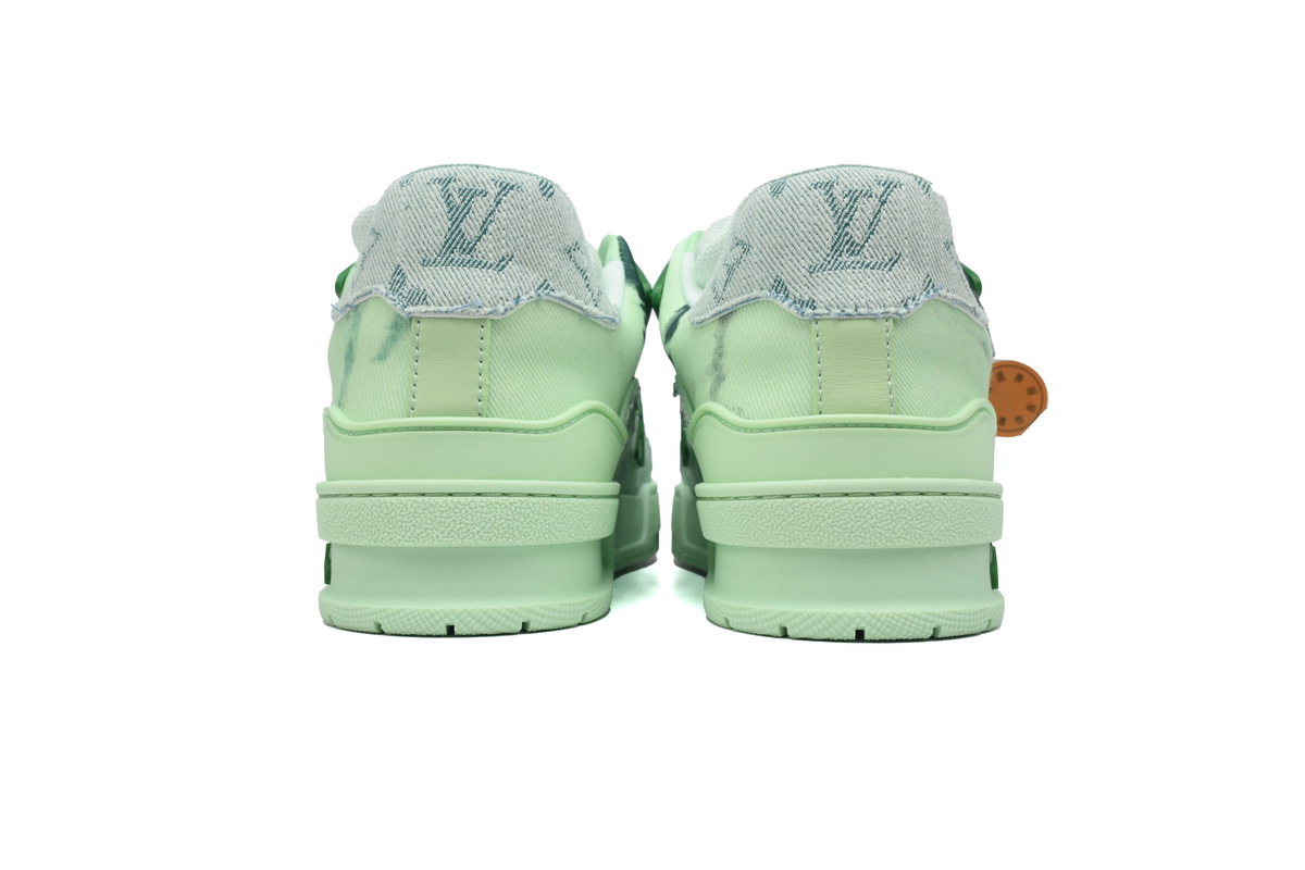 LOUIS VUITTON Trainer Golf Rendering Green Cloth