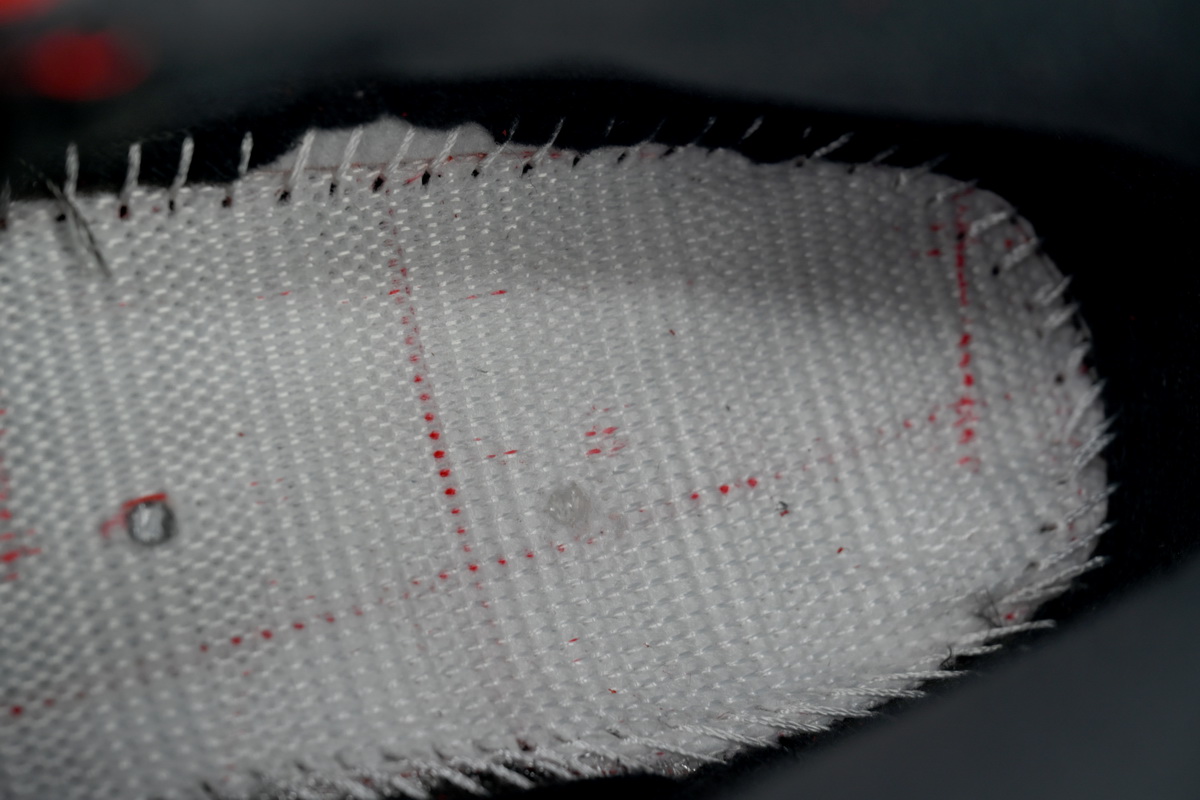 Air Jordan 14 Retro Ferrari (2025) IF5015-600