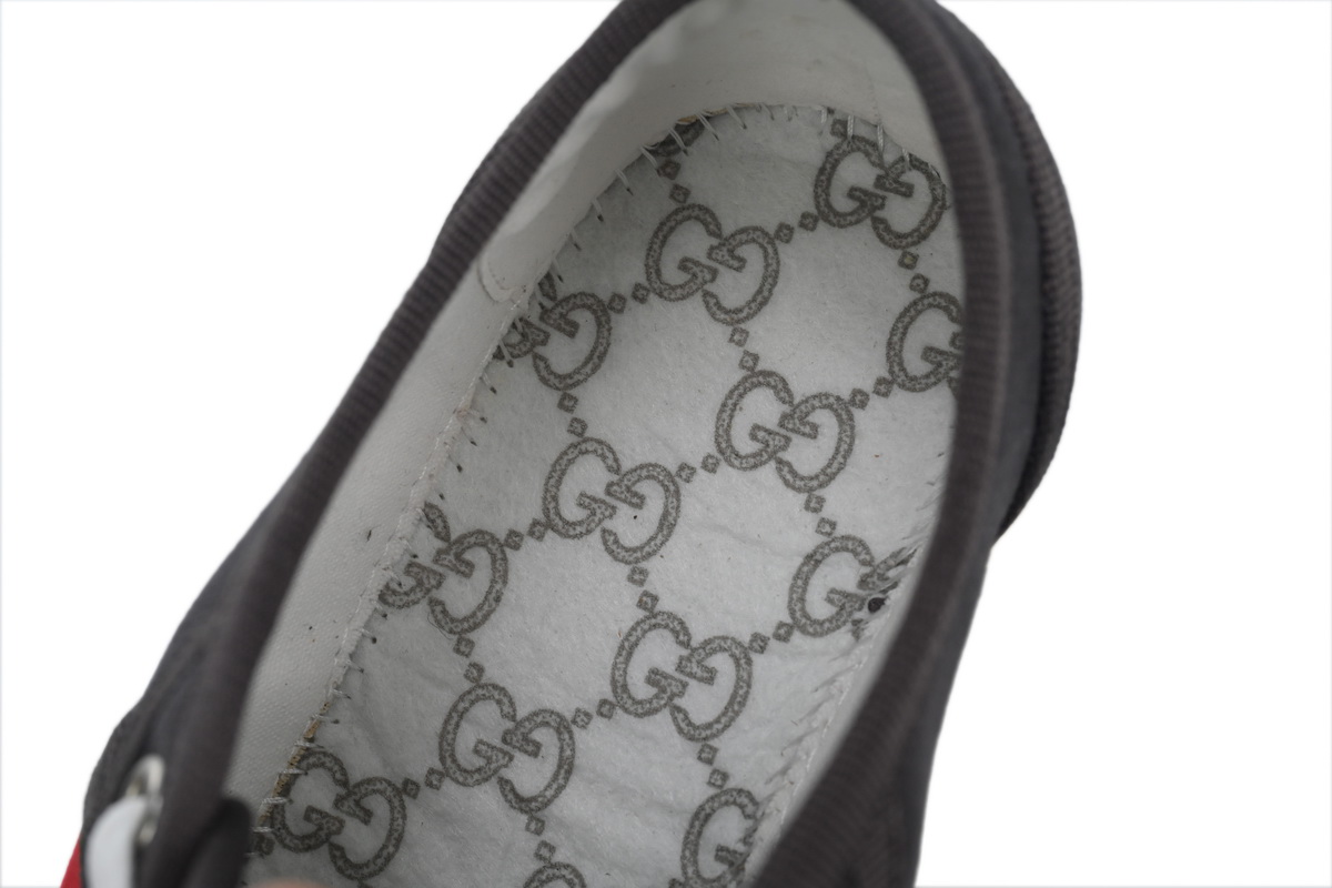 Gucci canvas shoes shell Black