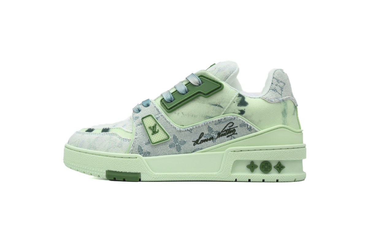 LOUIS VUITTON Trainer Golf Rendering Green Cloth