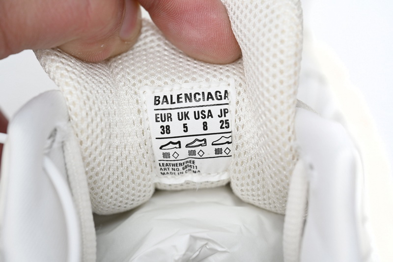 Balenciaga Defender All White 685611 W1RB3 1201