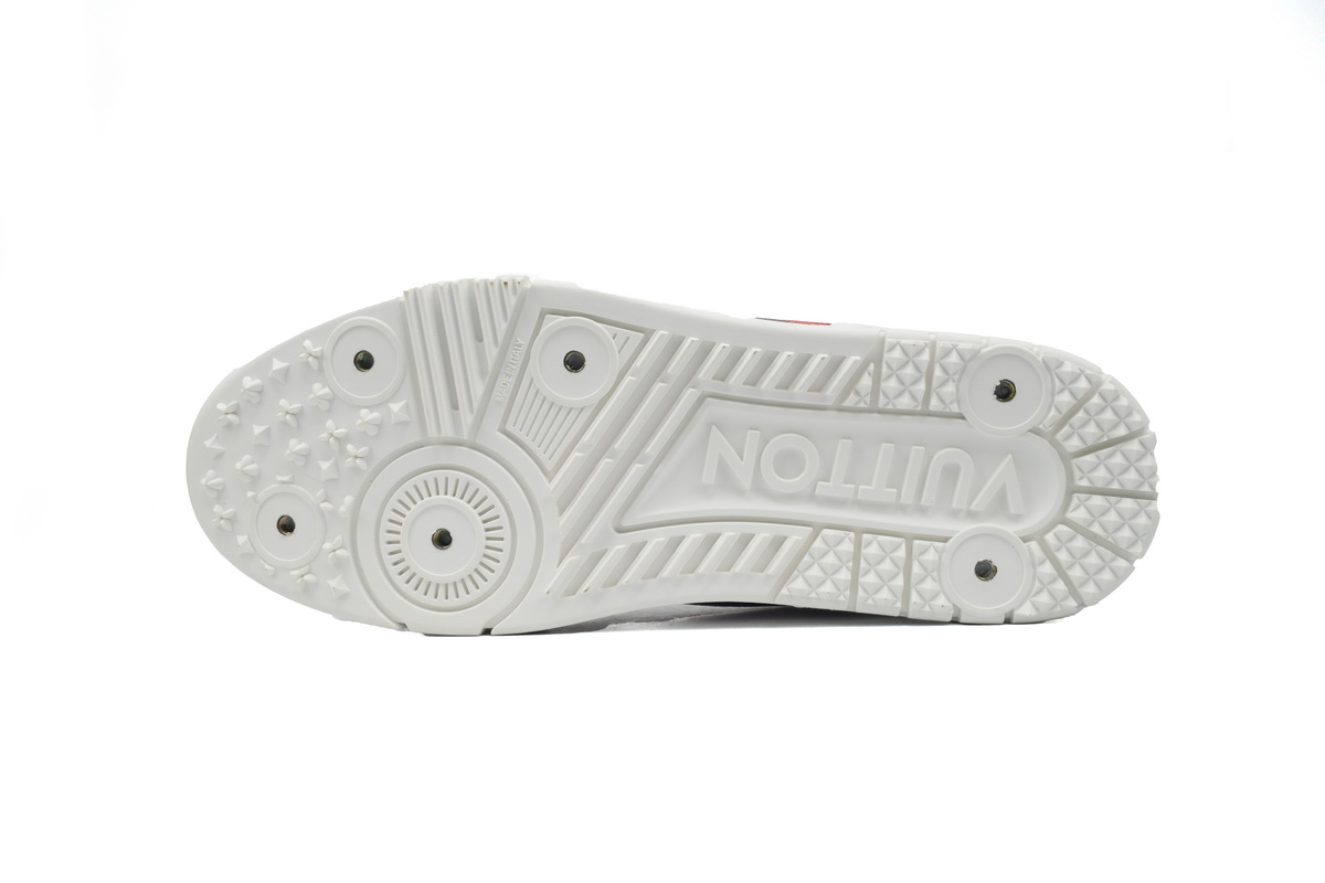 LOUIS VUITTON Trainer Rendering Green Cloth