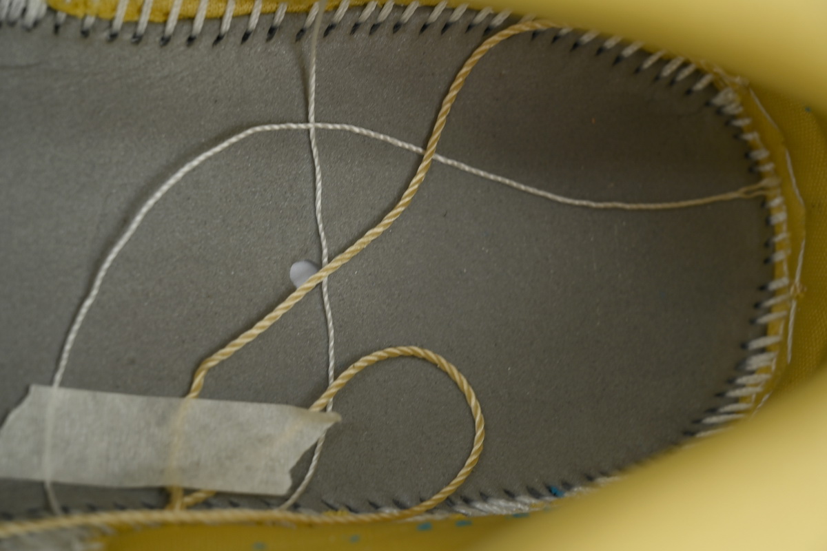 Air Jordan 1 Low SE 'Beaded Swoosh' DV1762-001