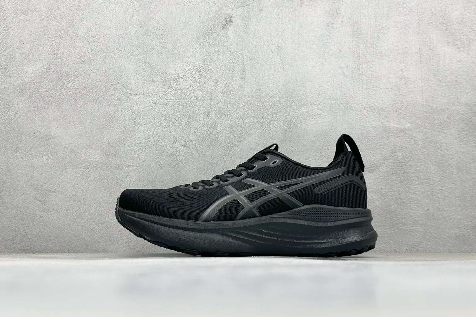 Asics GEL-KAYANO 32
