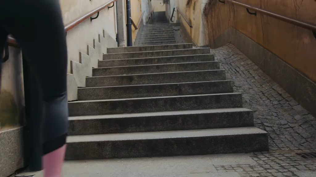 Nekteck Air Compression Leg Massager with 3 Massage Levels & Auto Shut Off Feature for Foot and Calf Comfort and Relaxation