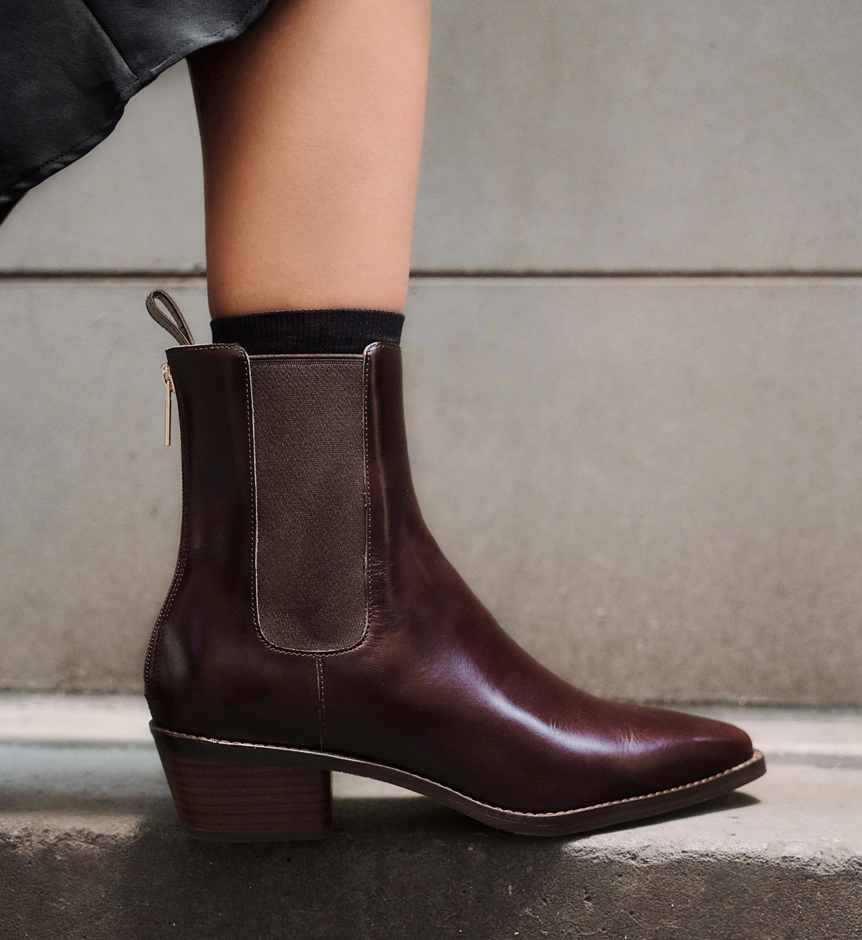 Vini Mahogany Brown Boxed Leather Heeled Boots
