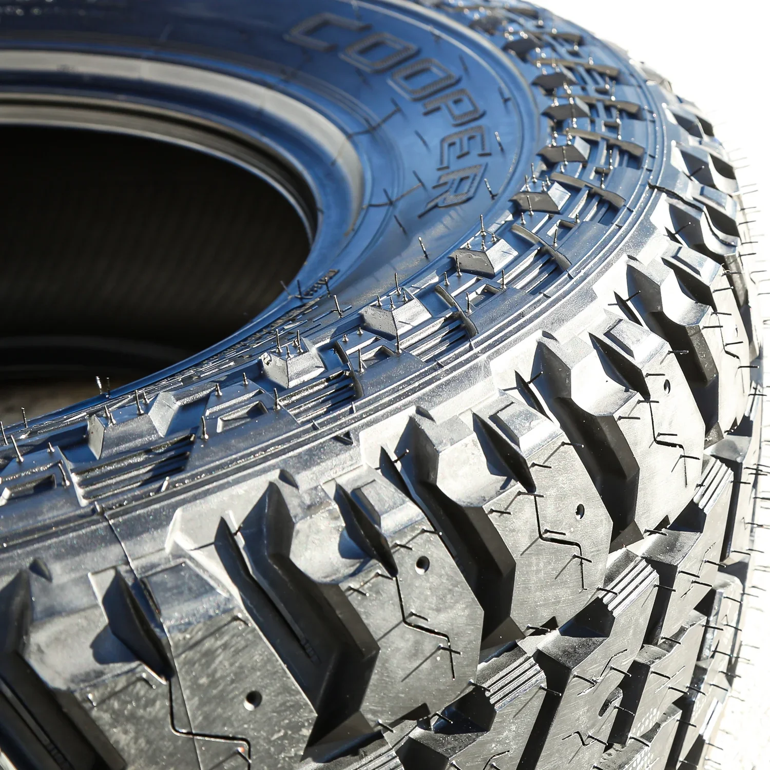 2026 SalesSet of 4 (FOUR) Cooper Discoverer S/T Maxx LT 275/70R18 125/122Q E 10 Ply MT M/T Mud Tires